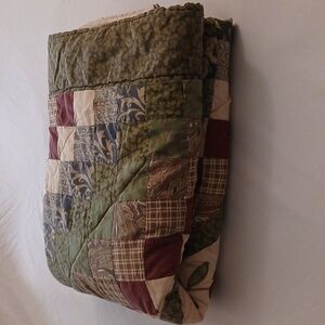 Beautiful Vintage Quilt